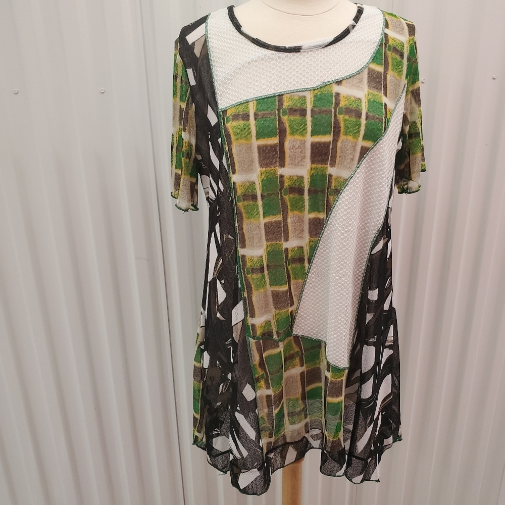 Creation | Green  & white tunic Blouse